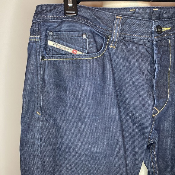 Diesel 'Viker' Regular-Straight Denim Jeans in Dark Blue (36W x 32L) - Picture 4 of 9